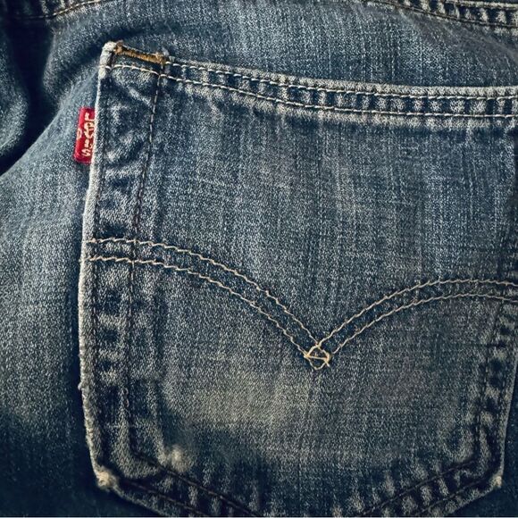 Levi’s 565 Medium Wash Loose Straight Leg Jeans Size 34 - Picture 8 of 12